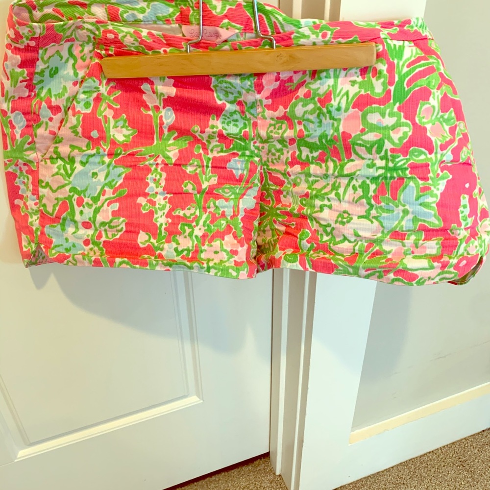 Lilly Pulitzer Southern charm shorts